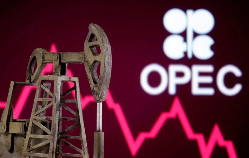 Oil cuts between OPEC+ countries extend recovery for major Gulf stocks