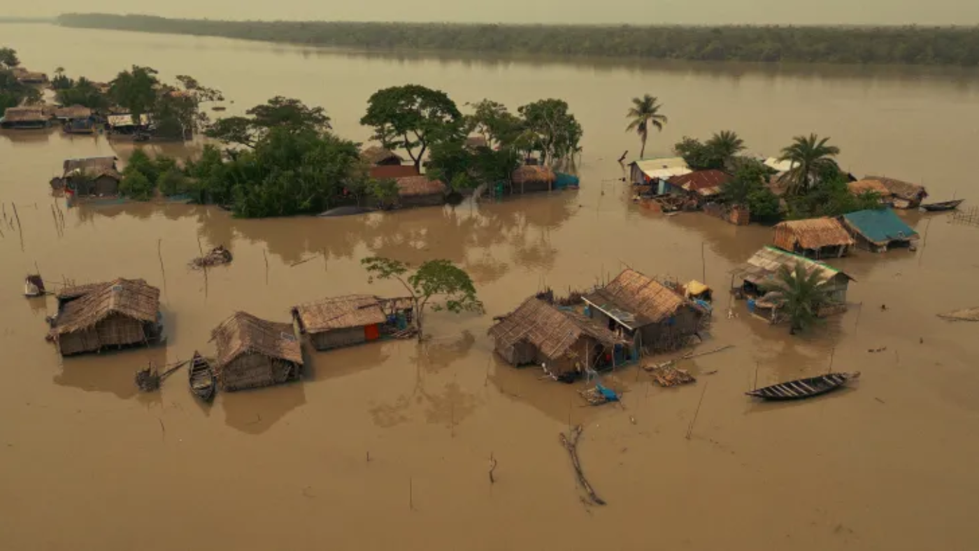 Pakistan floods expose the wrath of climate crisis on unprepared nations [Image via Al Jazeera]