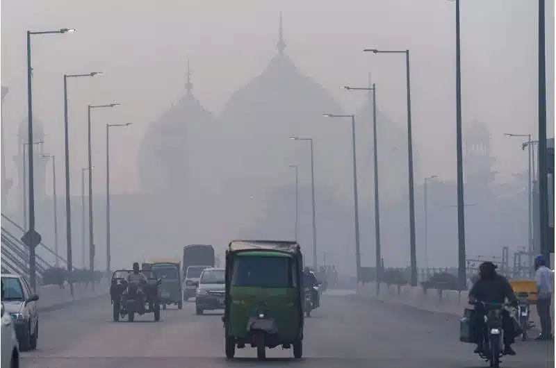 South Asia Fights Air Pollution Health Crisis