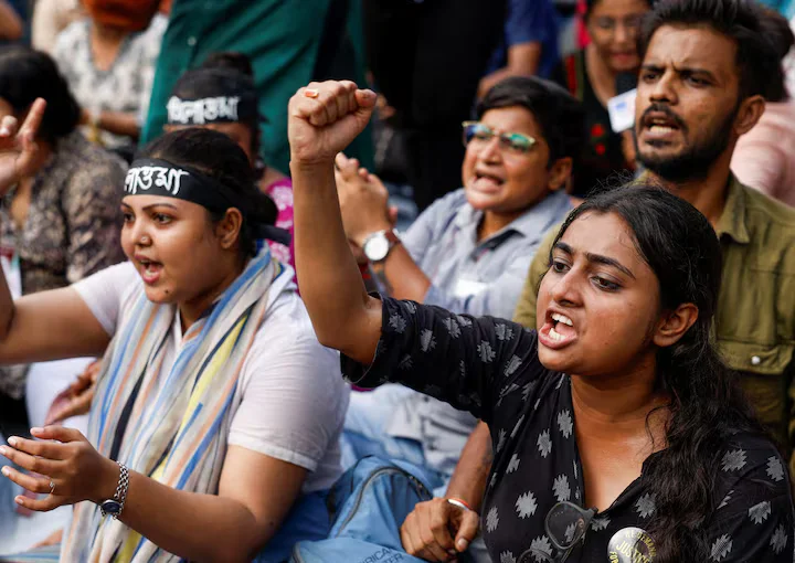 Junior doctors in Kolkata end their hunger strike protest, demanding justice and better safety in healthcare following a colleague's murder.