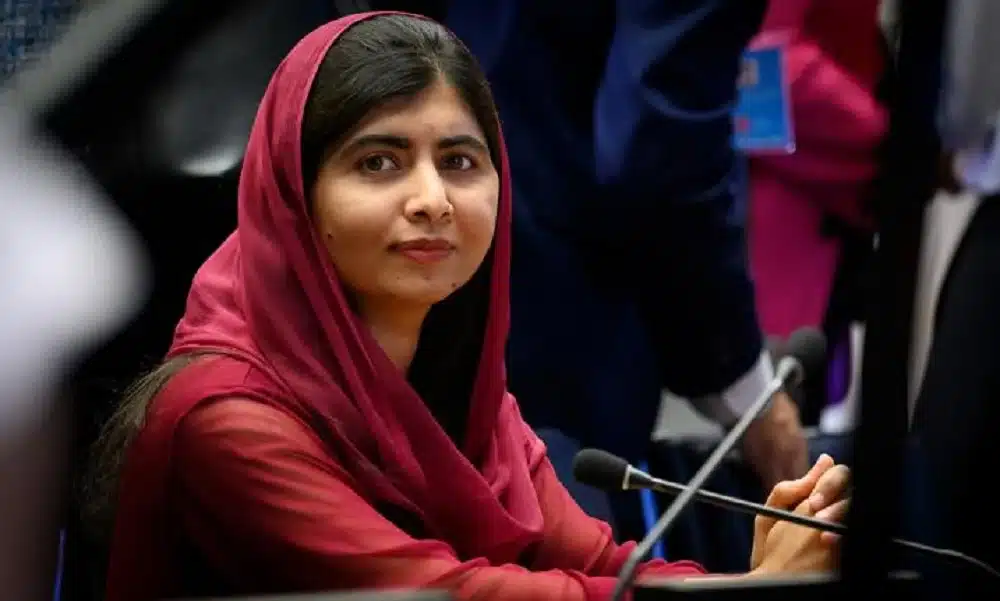 Malala calls for global support to protect rights of women in Afghanistan, urging leaders to act in line with international laws. [via Ariana News]