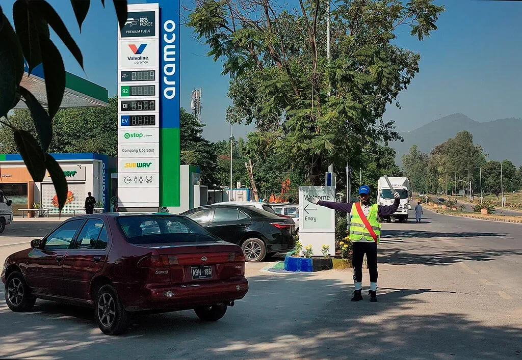 Aramco's new retail station opens in Islamabad, promising high-quality fuel and services, enhancing Pakistan's oil sector.