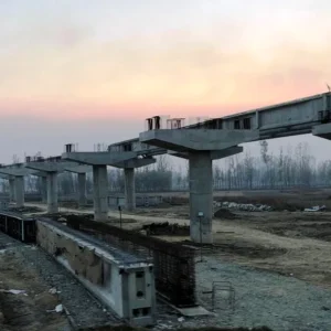 Farmers protest Srinagar Ring Road satellite townships, citing concerns over land loss, livelihoods, and the environment. [Image via Kashmir Life]