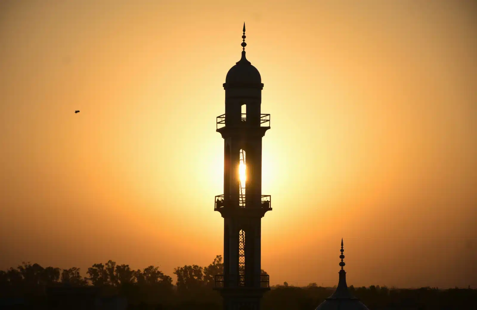 The UN urges Pakistan to amend its blasphemy law amid rising violence, with false accusations fueling mob attacks and persecution. [Representational Image via Mission Network News]