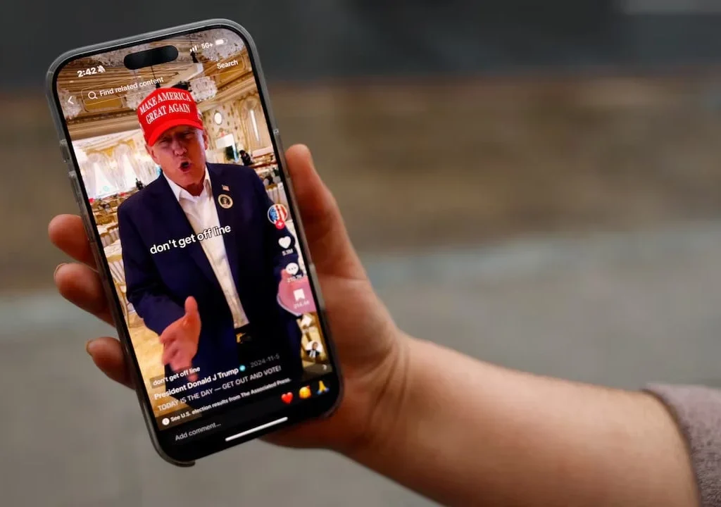 Trump discusses future of TikTok as Oracle and investors negotiate. Decision on app's operations expected within 30 days. [Image via The Express Tribune]