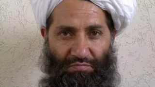 Taliban's leader Akhundzada visits Kandahar University, urges support for modern education but excludes women from the event. [Image via Wikimedia Commons]