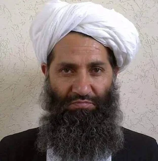 Taliban's leader Akhundzada visits Kandahar University, urges support for modern education but excludes women from the event. [Image via Wikimedia Commons]