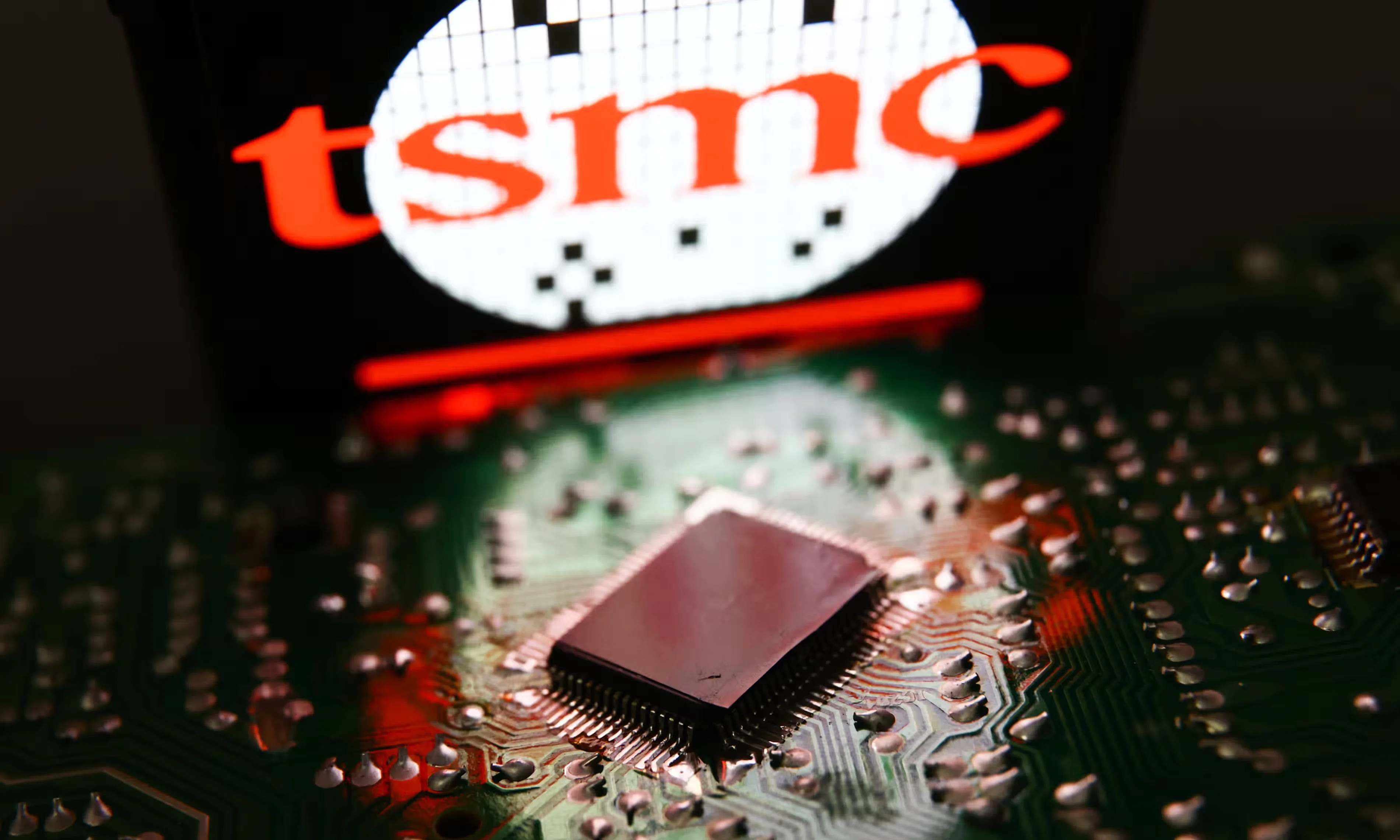 Taiwan vows to keep its most advanced chip technology onshore amid TSMC’s $100bn US deal with Trump, sparking security concerns. [Image via Shutterstock]
