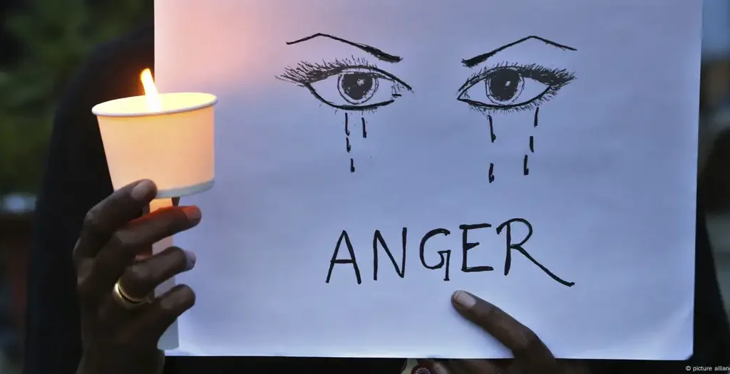 Karnataka police arrest two in Koppal gang rape case; one suspect at large. Govt vows stricter security for tourists. [Image via DW/picture alliance/AP Photo/A]