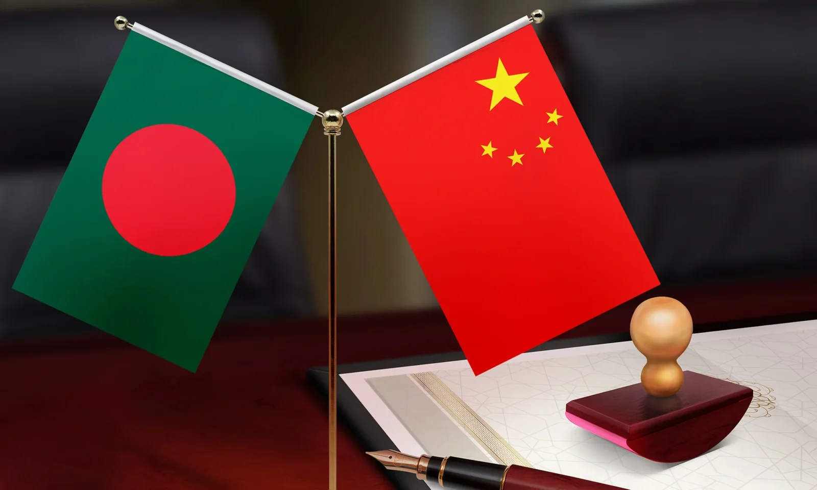 China's Foreign Direct Investment (FDI) in Bangladesh hits $2.67 billion, boosting textiles, telecom & trade. Growth potential rises amid global shifts. [Image via VCG]