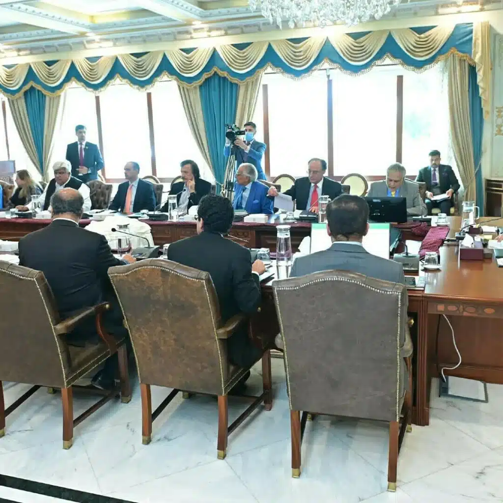 Pakistan to send high-level delegation to US to discuss 29% tariff, boost trade ties, and attract investment in mineral sector. [Image via PID]