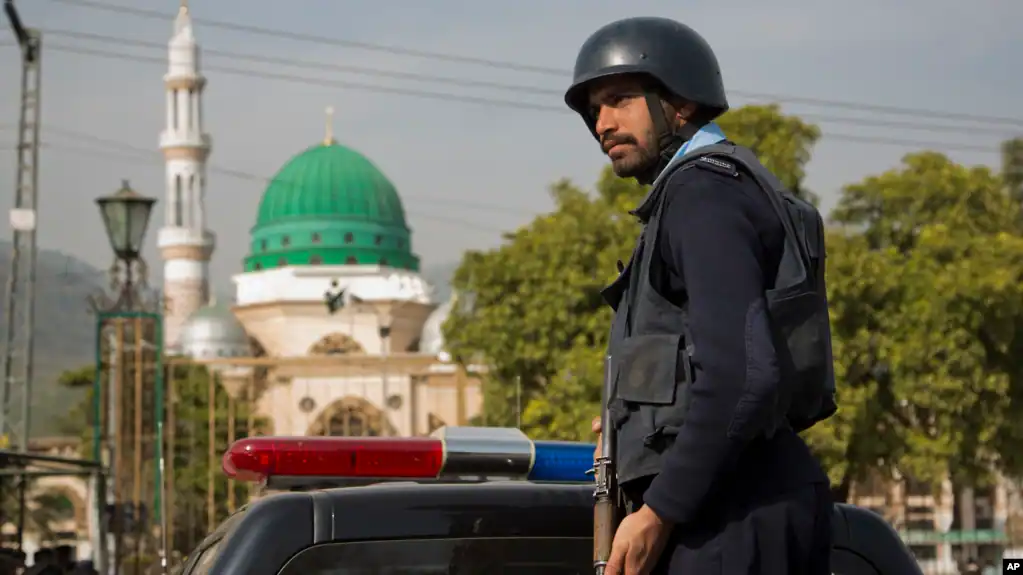 The Unholy War: Religious Consensus Against Insurgency in Pakistan