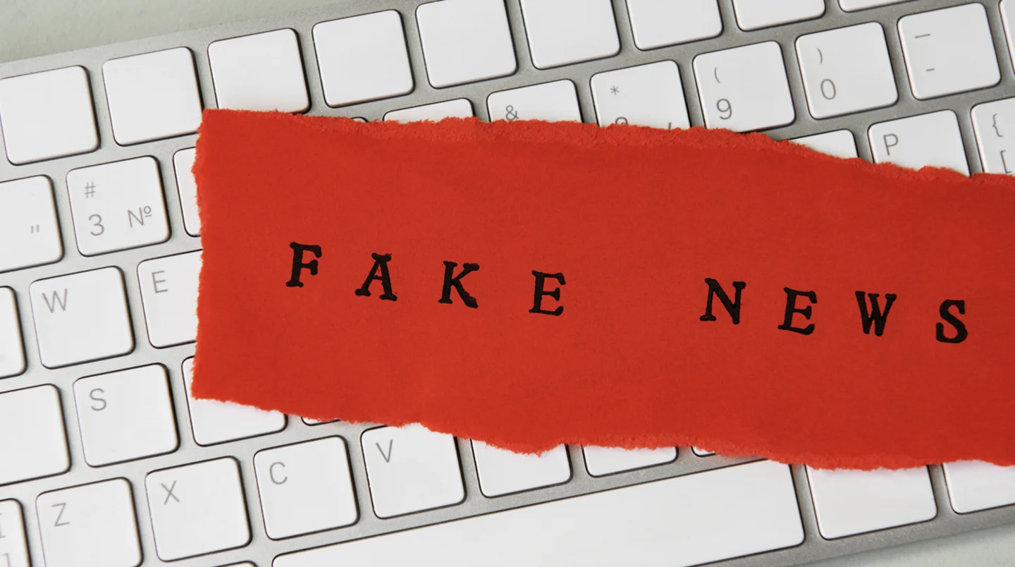 An analysis of a false Financial Times report on a Pakistan-US port deal, its journalistic flaws, and its weaponization for political gain.