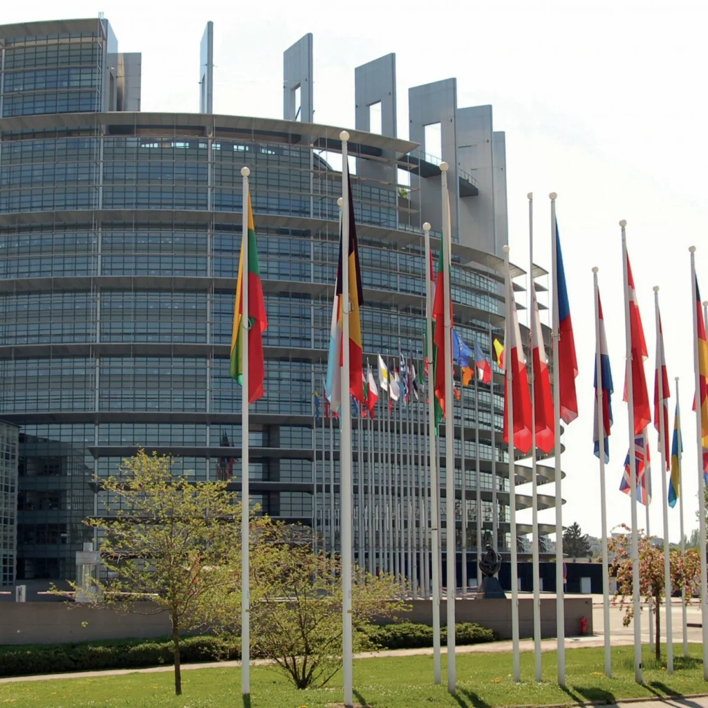 The Politicization of Universal Human Rights in Contemporary Power Politics