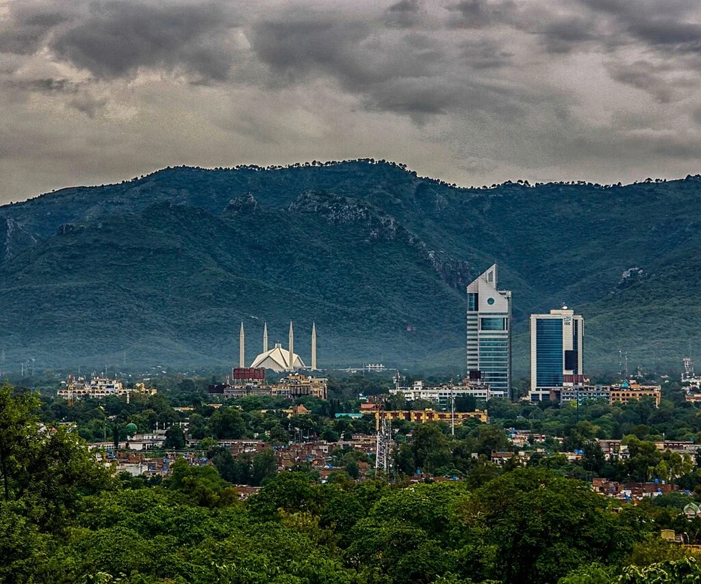 A view of Islamabad, as evolving regional dynamics reshape Pakistan’s security environment. [Image via Wikimedia].