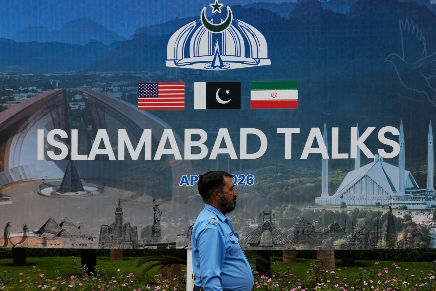 Pakistan hosts Islamabad talks