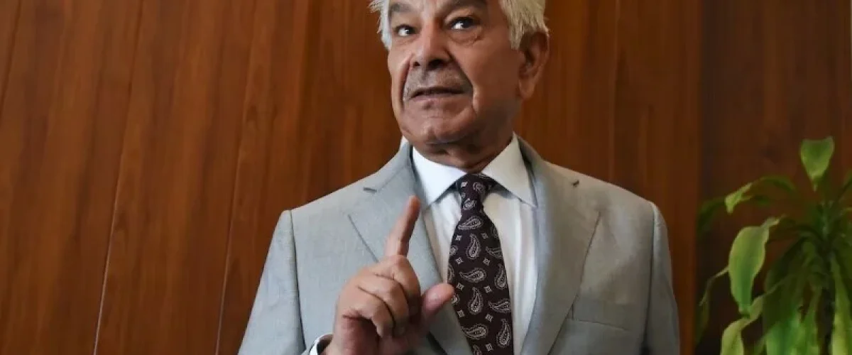 Pakistan's defense minister warns of imminent Indian incursion as global calls for de-escalation intensify. [Image via Reuters]