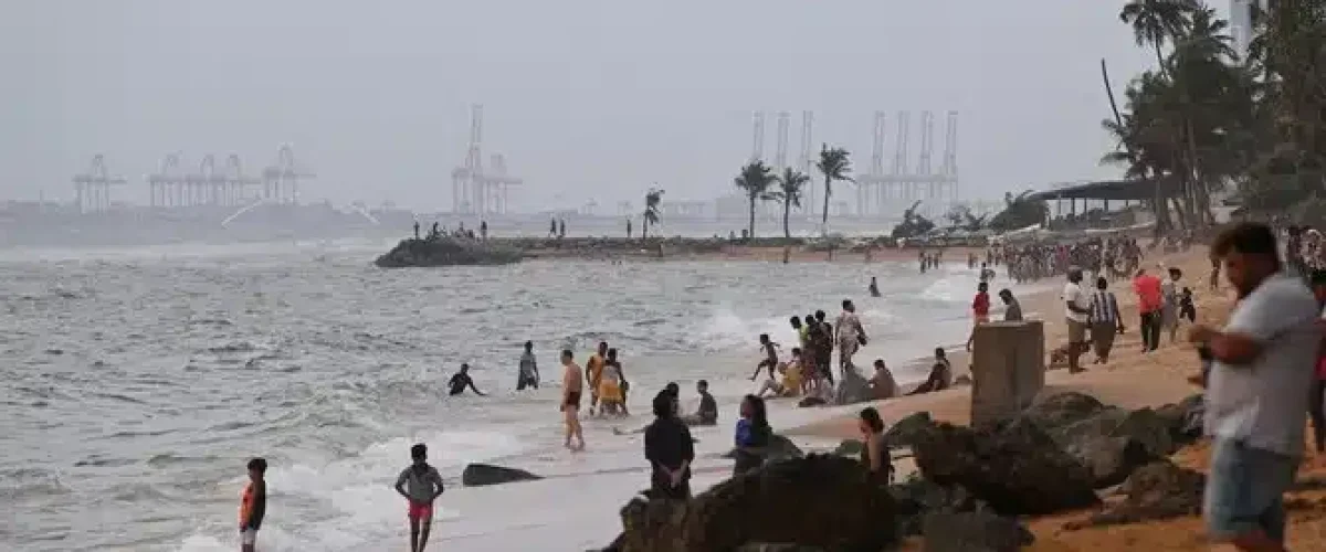 Sri Lanka to crack down on illegal activities by Israeli tourists amid rising tensions and local complaints. [Image via AFP/File]