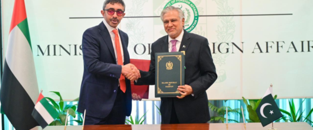 Pakistan and UAE sign multiple MoUs to boost trade, investment, and cultural cooperation during UAE FM's visit. [Image via Ministry of Foreign Affairs]