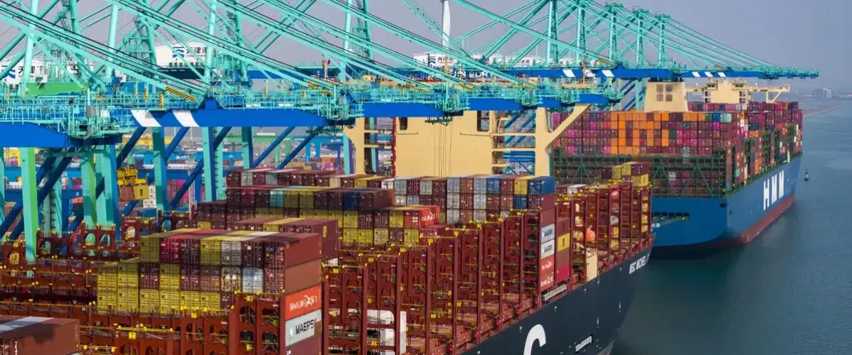 China vows firm tariff countermeasures against US, defending free trade and urging equal-footing dialogue to resolve tensions. [Image via Xinhua]