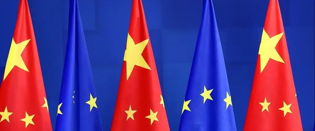 Premier Li Qiang slams US tariff hikes, vows economic resilience, and calls for deeper EU-China cooperation on trade.