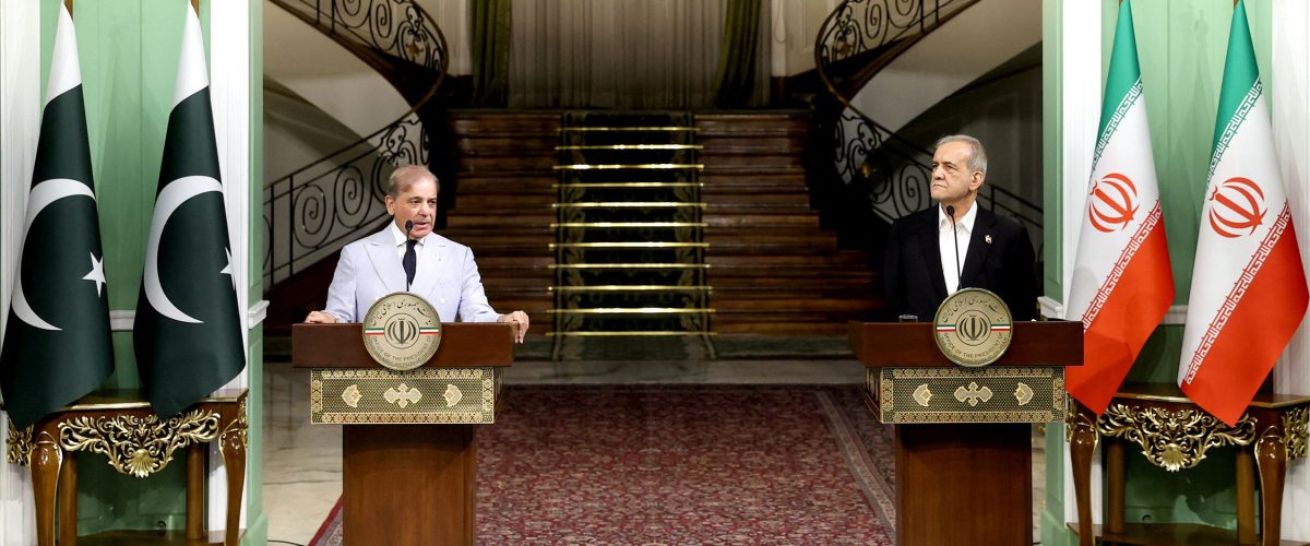 Iran and Pakistan Deepen Ties on Trade, Security, and Diplomacy
