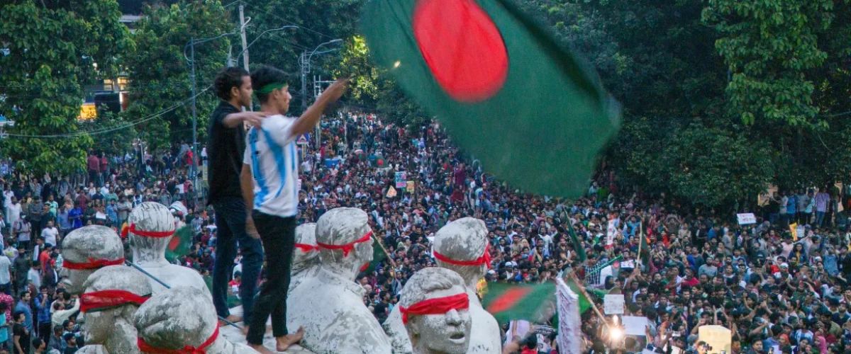 Bangladesh Protests lead to Death Count of 90