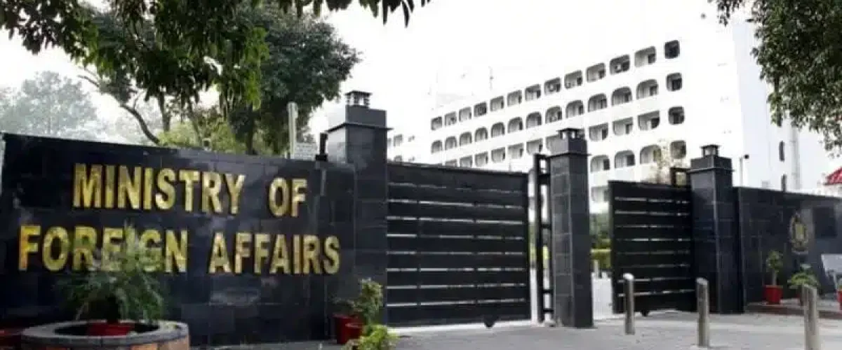 Pakistan seeks Iran’s help after brutal murder of eight Pakistani nationals in Mehrestan; probe and repatriation underway. [Image via The Express Tribune]