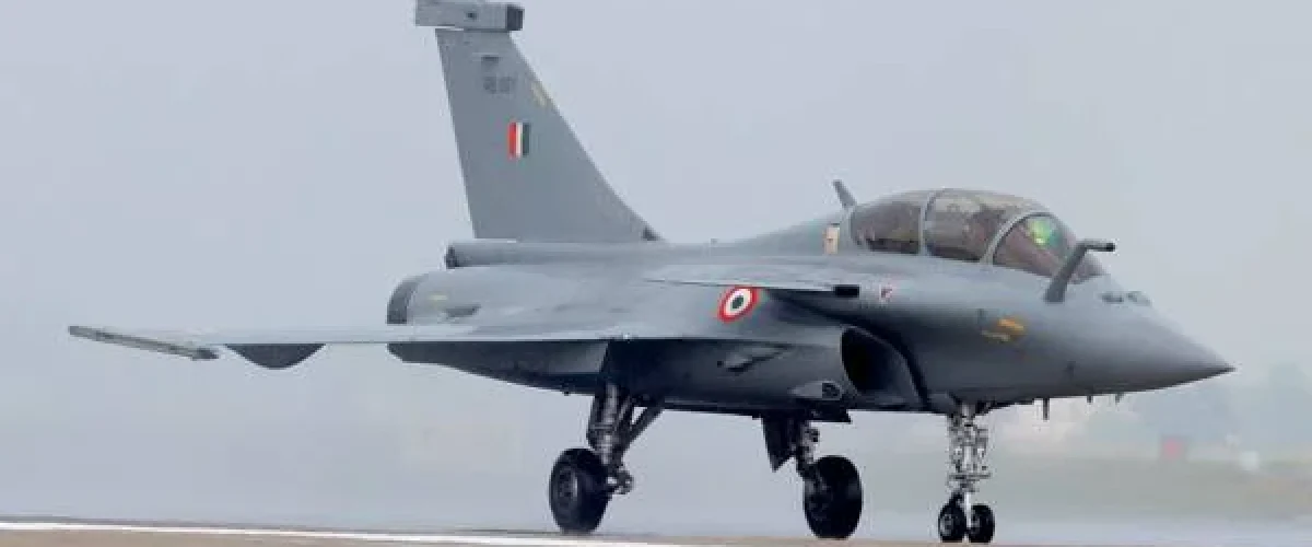 India signs $7.4 billion deal with France for 26 Rafale fighter jets to boost naval defense and modernize military. [Image via The Nation]
