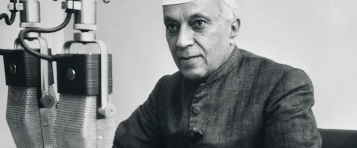 PMML requests Rahul Gandhi to return historic letters of Jawaharlal Nehru to enable public access and research opportunities. [Image via NDTV]