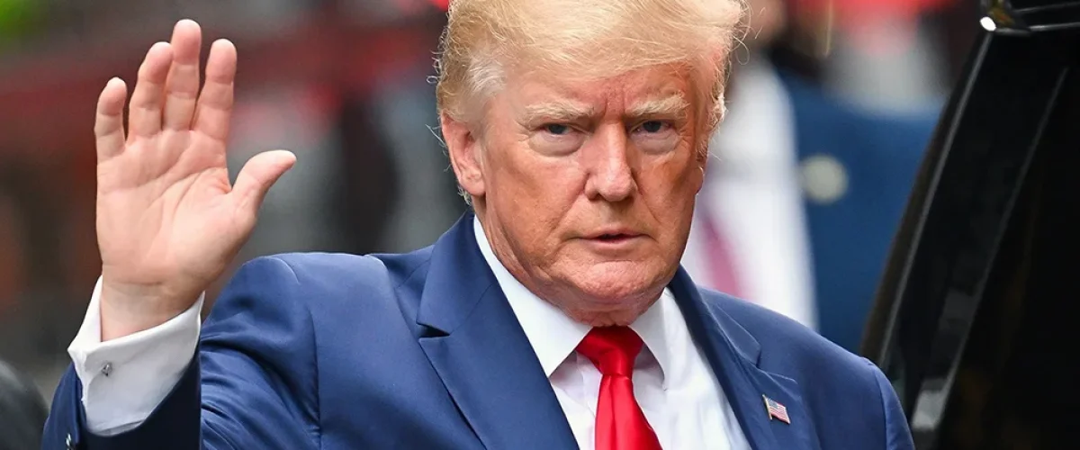 Netanyahu, Ben-Gvir, and Zelensky congratulate Donald Trump on his predicted victory in the US 2024 election amid global reactions.